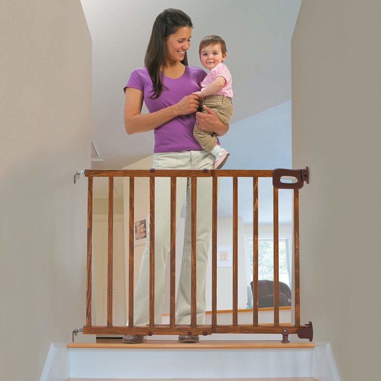 Tips to Choose the Best Baby & Pet Gate for Stairs - Baby Gates for Stairs